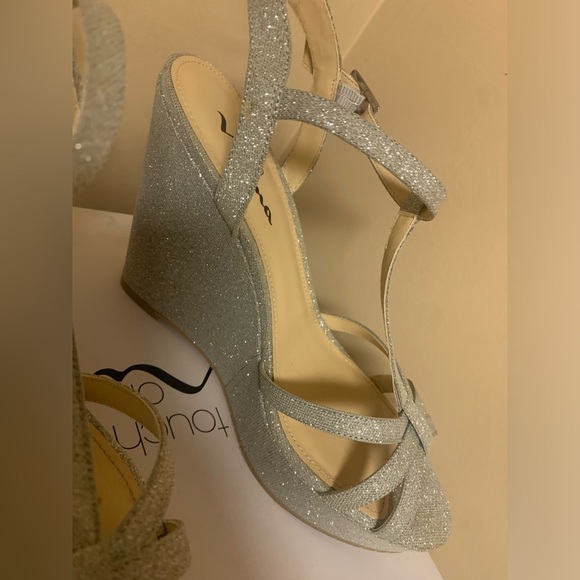 Touch of Nina Silver Glittery Valery Wedges - Picture 3 of 12